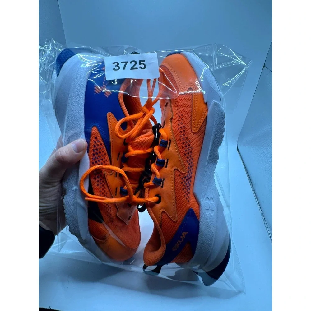 Under Armour Scramjet 6 GS 3027691-800 Kid 5.5 Sneaker Orange Mesh Running Shoes